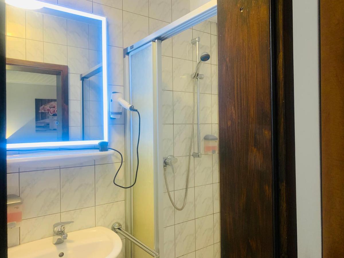 Hotel Gold´ne Krone Oppenheim Ngoại thất bức ảnh