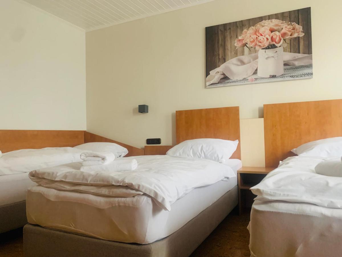 Hotel Gold´ne Krone Oppenheim Ngoại thất bức ảnh