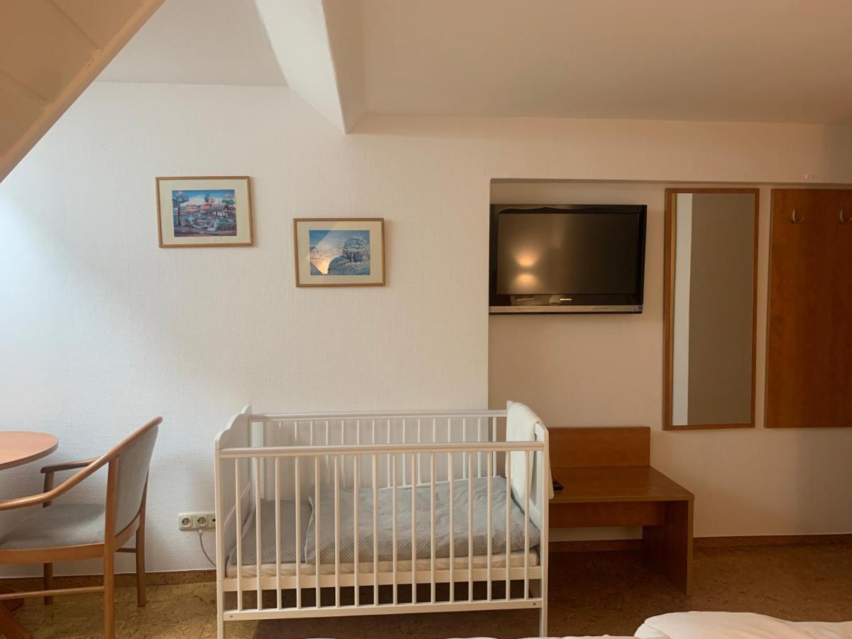 Hotel Gold´ne Krone Oppenheim Ngoại thất bức ảnh