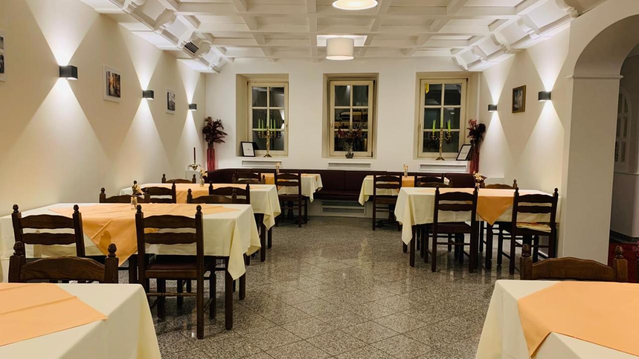 Hotel Gold´ne Krone Oppenheim Ngoại thất bức ảnh